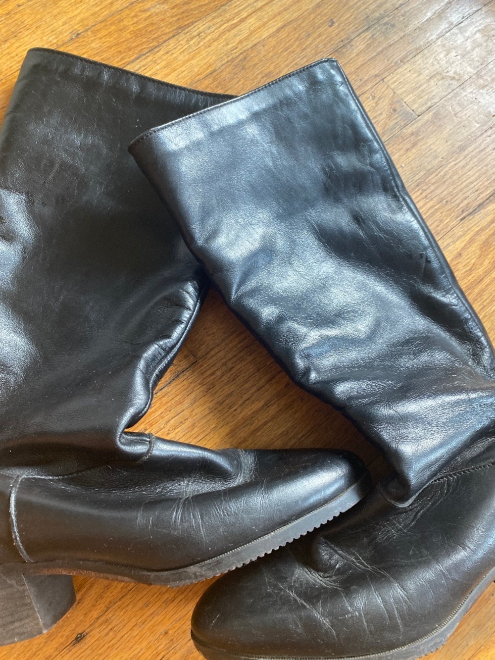Vintage 90s Black Leather Tall Slouchy Pull-On Boots